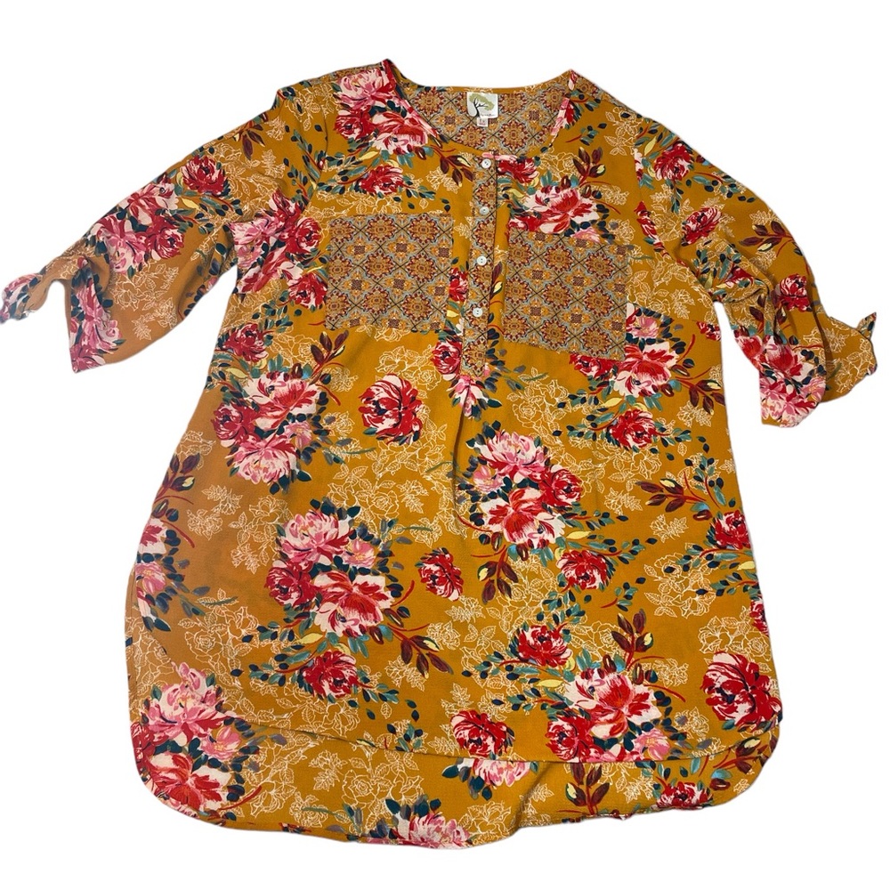 Anthropology Fig & Flower Women's Gold with Red Floral Design Blouse Size 1X